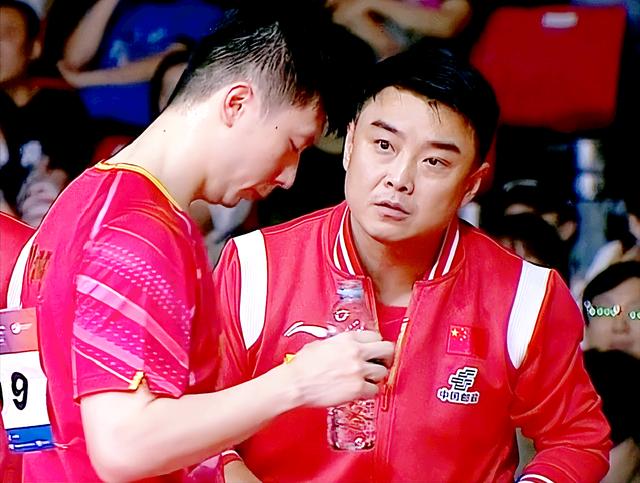 爱游戏入口-韩国队碾压英格兰队，王皓惊艳四座