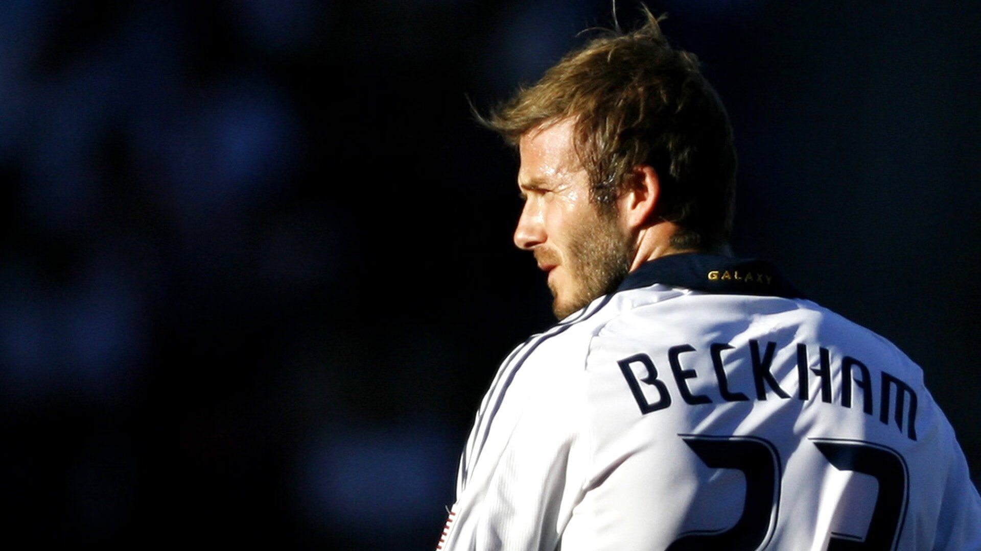 爱游戏入口-罗德里戈绝境破局,法国战术铁幕如何绞杀雷恩?